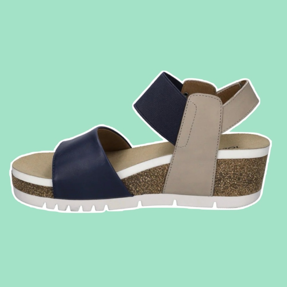 NWOT Josef Seibel Sandals (Quinn 09 in Ocean Multi) size 41 (approx. women’s 10)